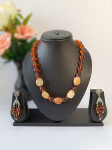 Elegant Agate and brown-black shades Necklace