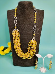 Yellow Crackle Bead & Seed Bunch Necklace