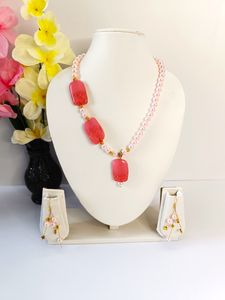 Pink pearl-Flat Acrylic Beads Necklace With Golden Star Earrings
